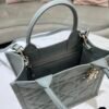 grey ❤️ Dior’s new tote（ ➕ Shoulder straps) ❤️ Size:26cm